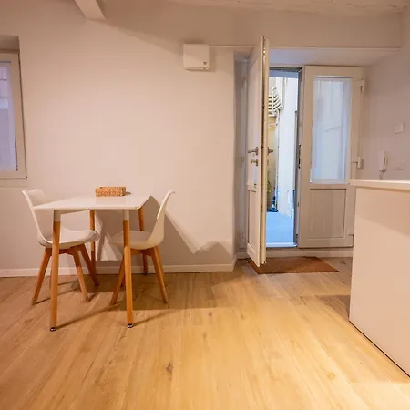 Cavana Loft شقة